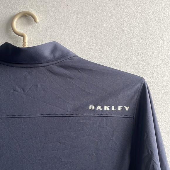 Oakley Polo Shirt NWT Small - Picture 5 of 8